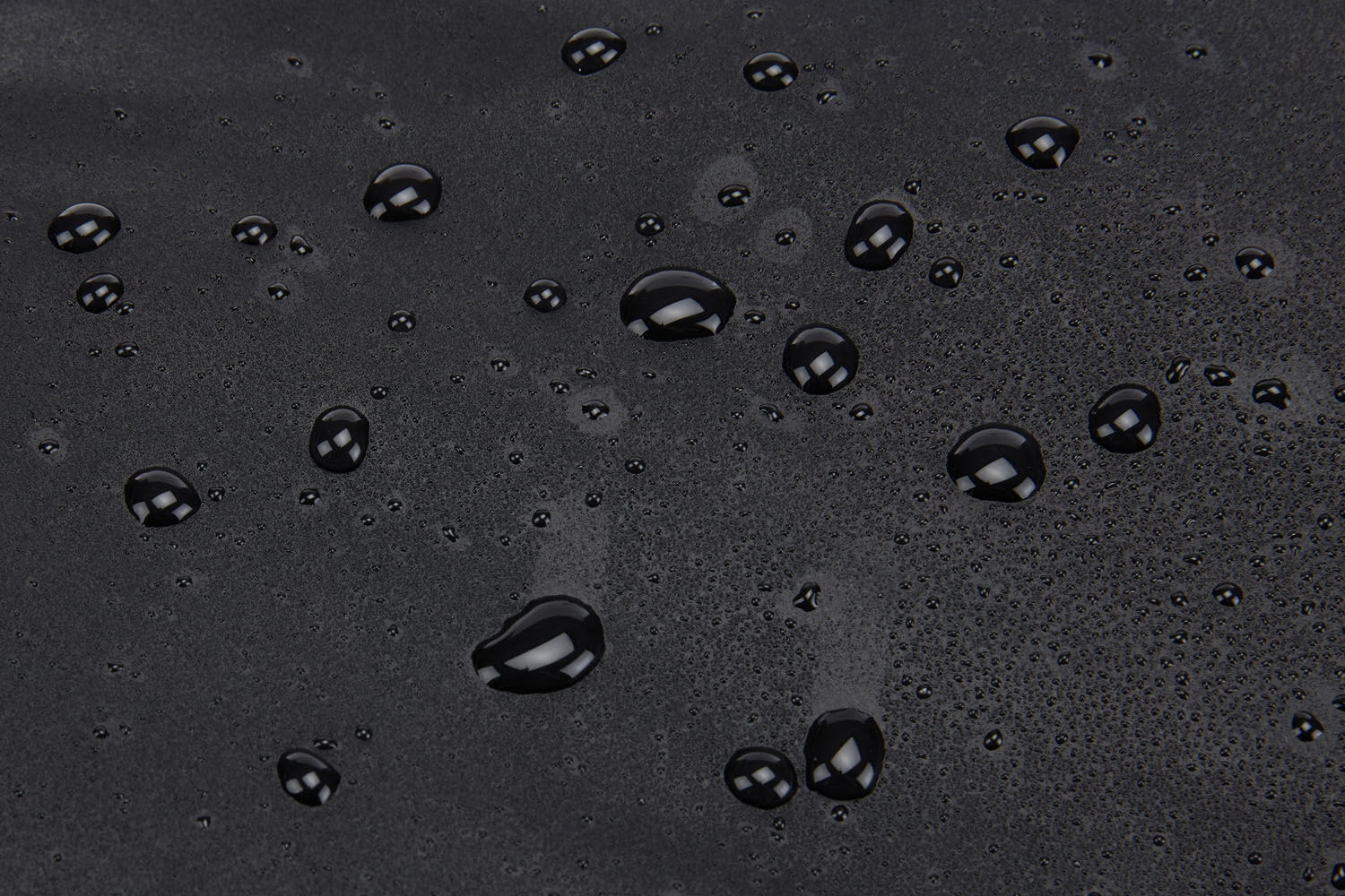 THULE Chasm Reisetasche/Rucksack 40Liter Black