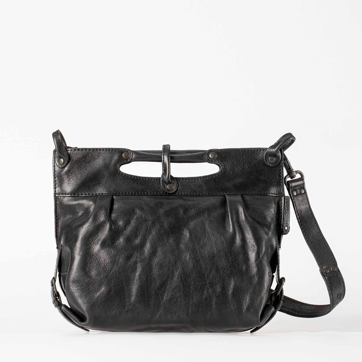 aunts & uncles Grandma's Luxury Club Mrs. Strawberry Muffin Umhängetasche black smoke