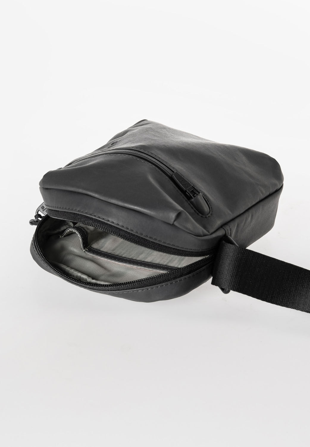 aunts & uncles Japan RE Onga volcanic ash