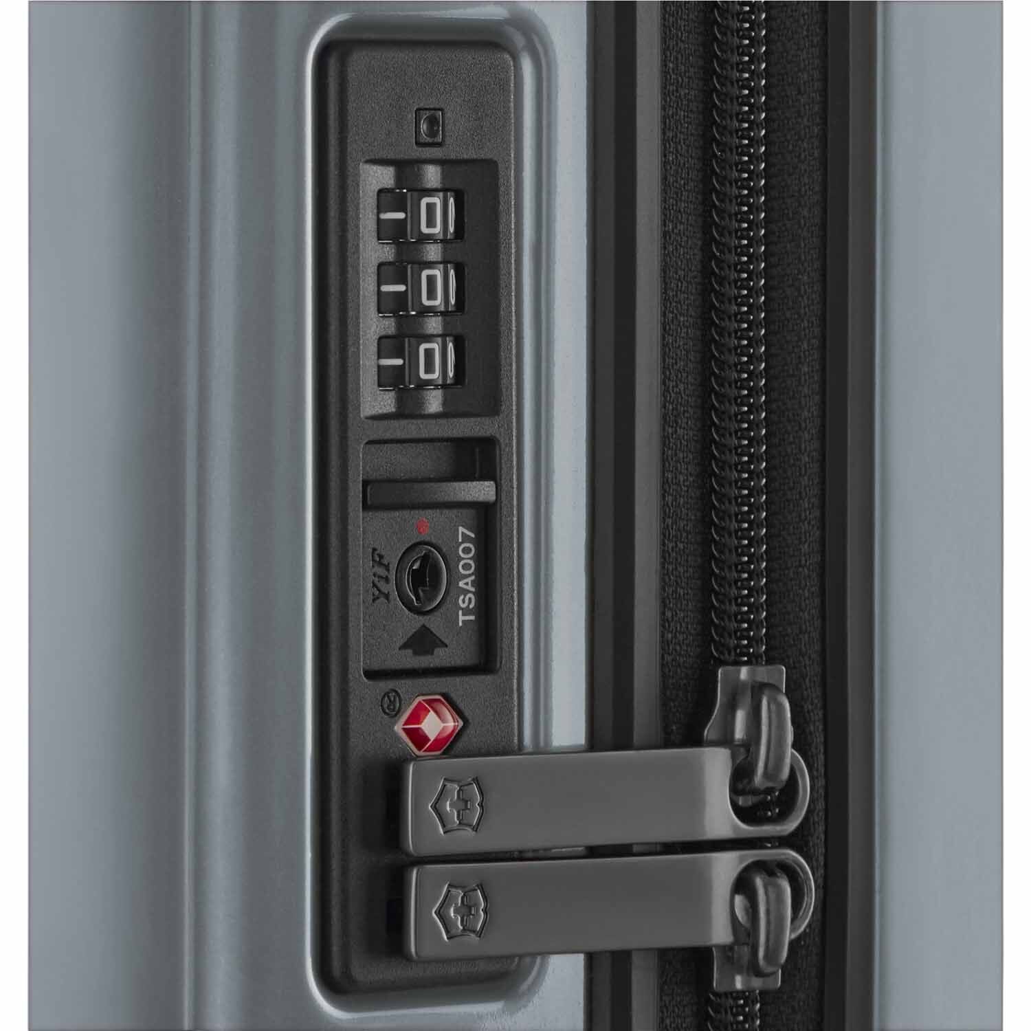 Victorinox Airox Global Hardside Carry-On Silber
