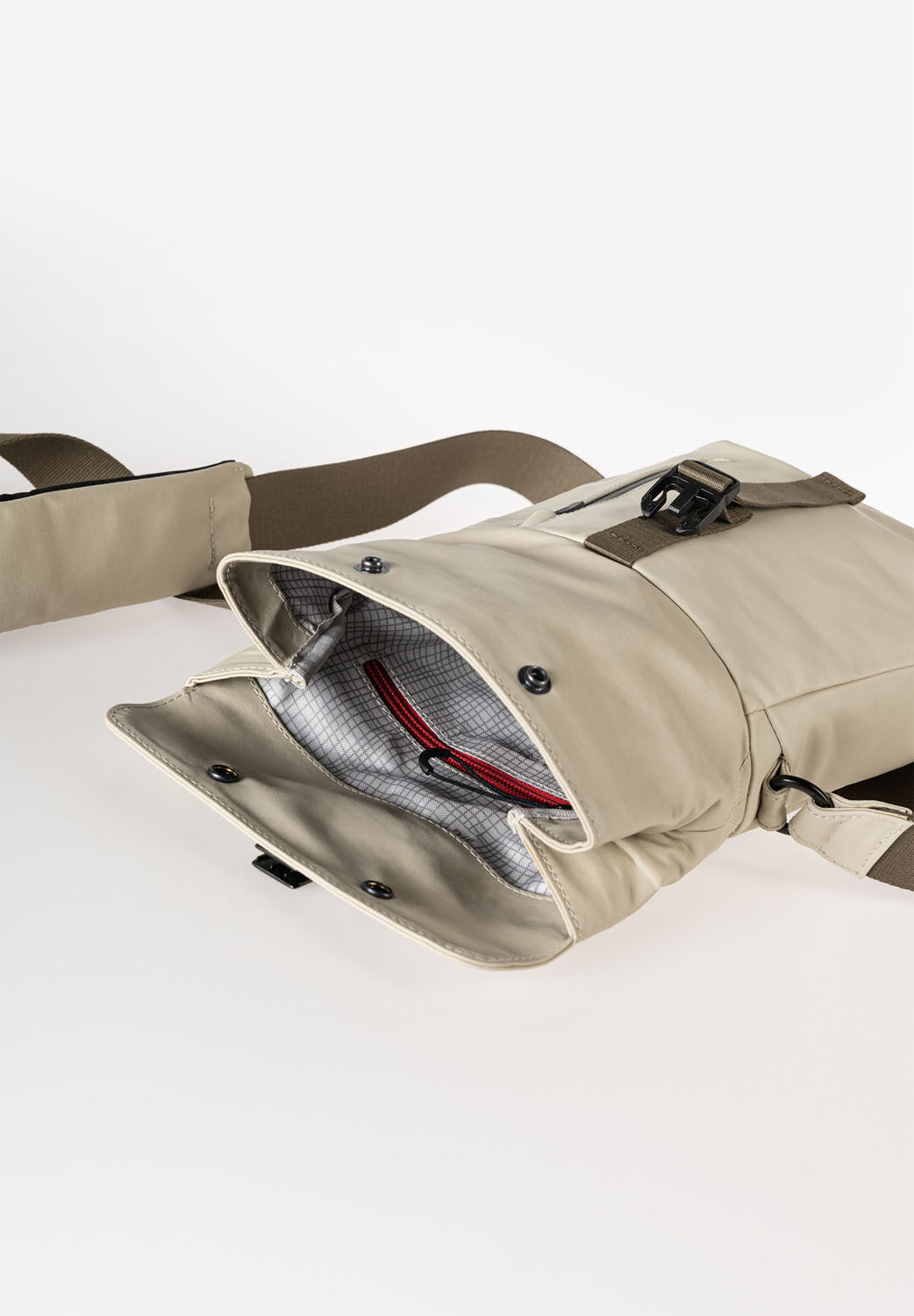 aunts & uncles Japan RE Yodo Umhängetasche Rolltop Dust