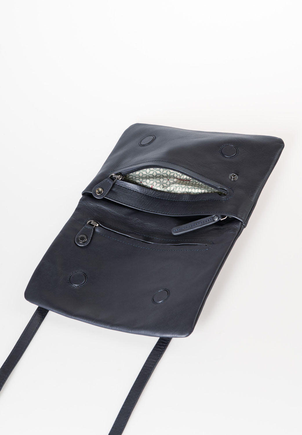 aunts & uncles Jamie's Orchard Nashi Handtasche midnight blue