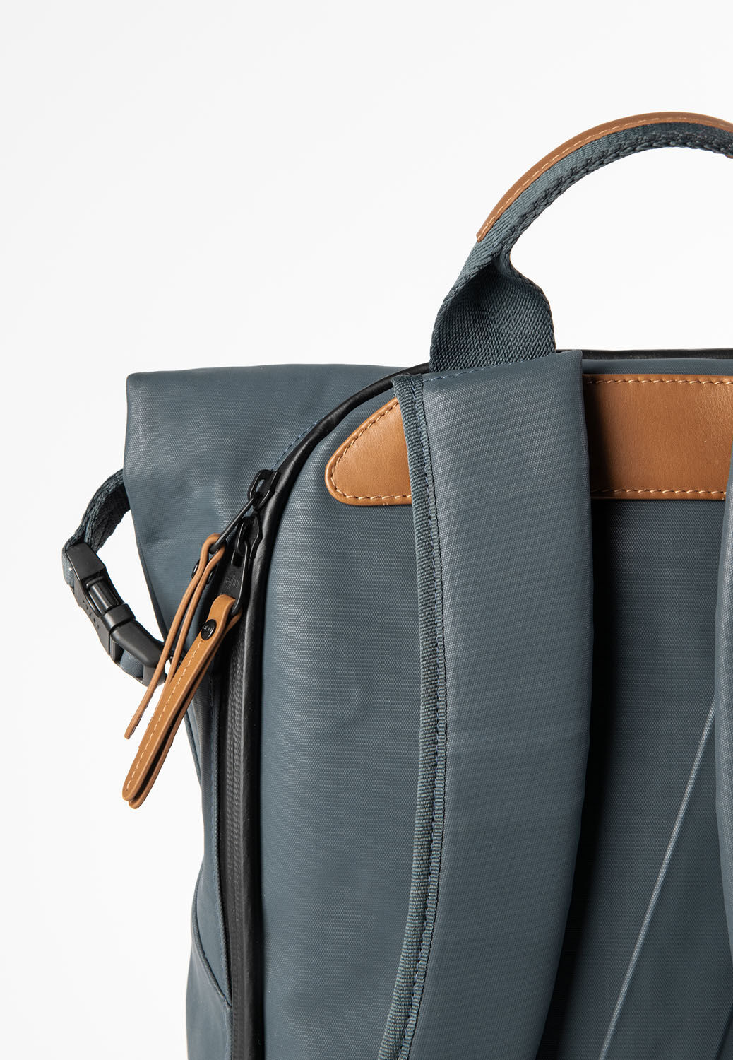 aunts & uncles Japan Tokio Rolltop Rucksack mit 13" Notebookfach cosmic void aunts & uncles Japan Tokio Rolltop Rucksack mit 13" Notebookfach cosmic void