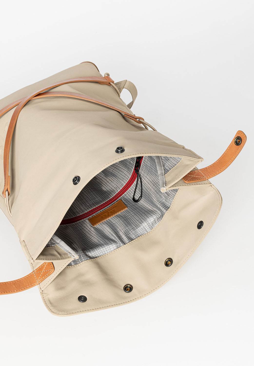 aunts & uncles Japan Yokohama Rolltop Rucksack mit 13" Notebookfach nomad