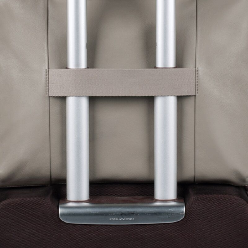 Piquadro Pulse Erweiterbare Laptoptasche mit Tablet-Tasche black