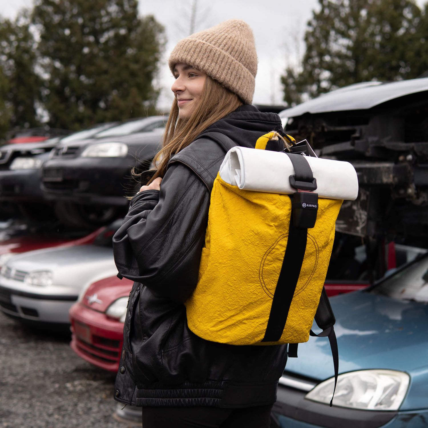 Airpaq Rolltop Weiße Rolle -Airbag mit 15" Laptopfach Gelb Airpaq Rolltop Weiße Rolle -Airbag mit 15" Laptopfach Gelb