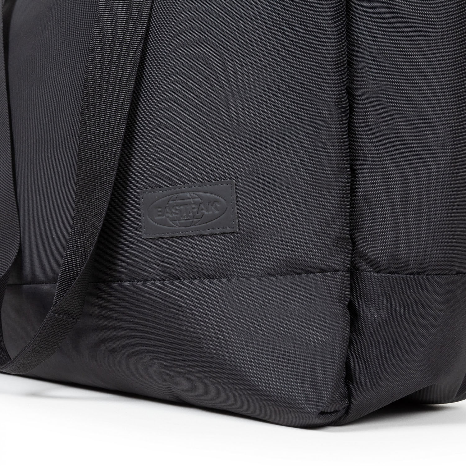 Eastpak CNNCT F SATCH Shoulderbag Black