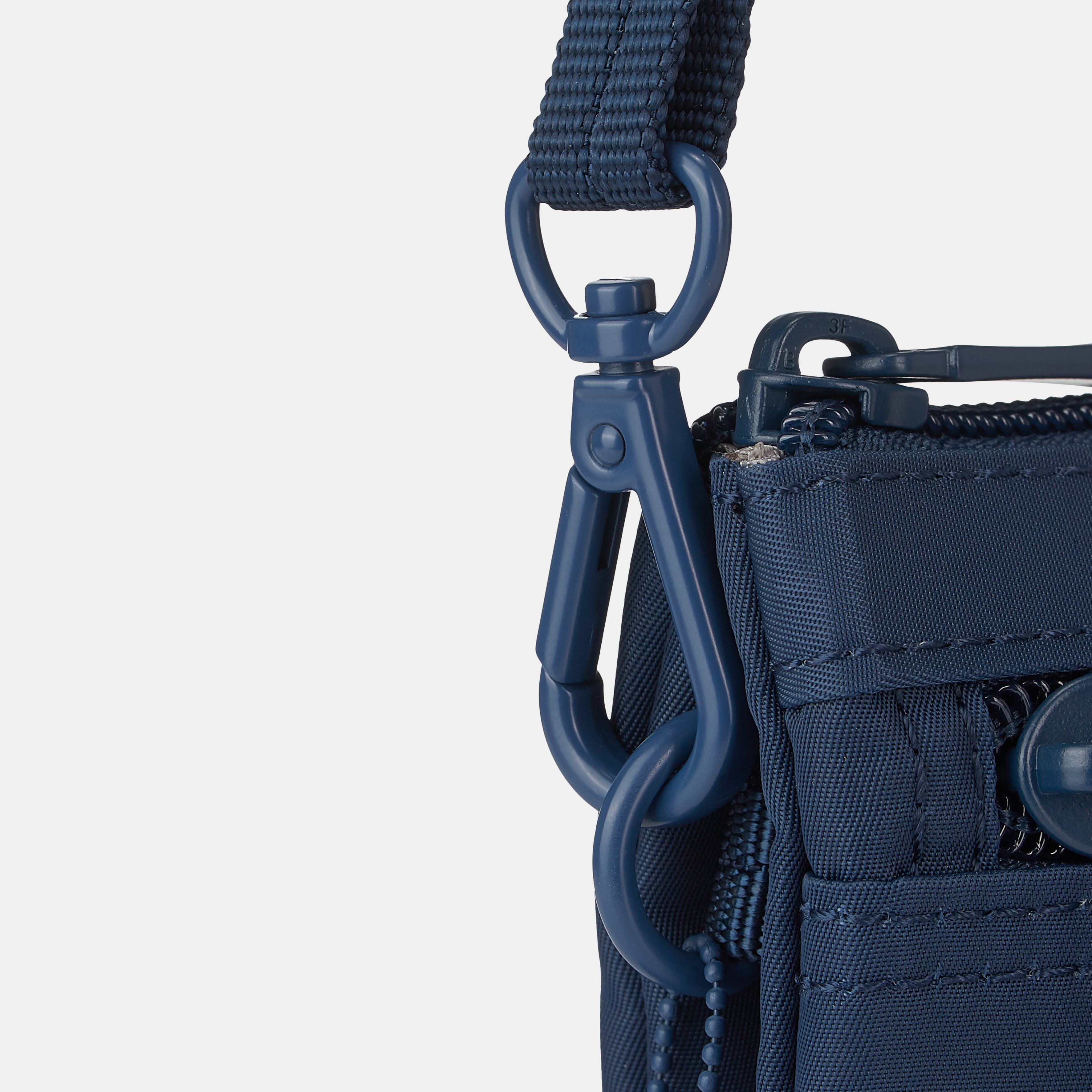 Hedgren Inner City EMMA Crossover 3 cmpt RFID Dress Blue