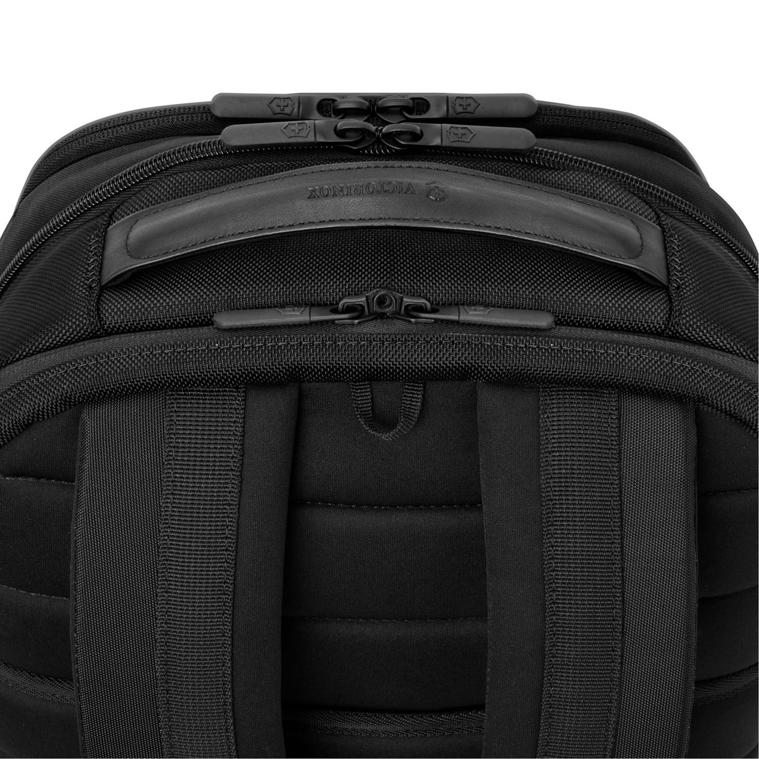 Victorinox Altmont Professional Essential Laptop Backpack 15.4" Schwarz