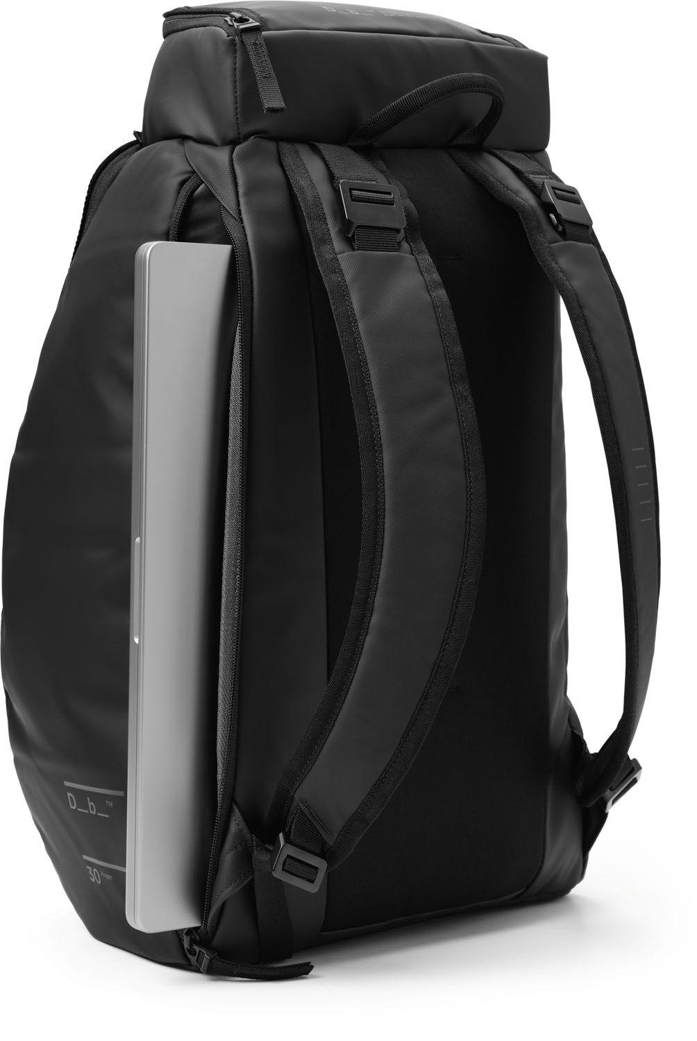 D_b_ Hugger Backpack 30L Black Out