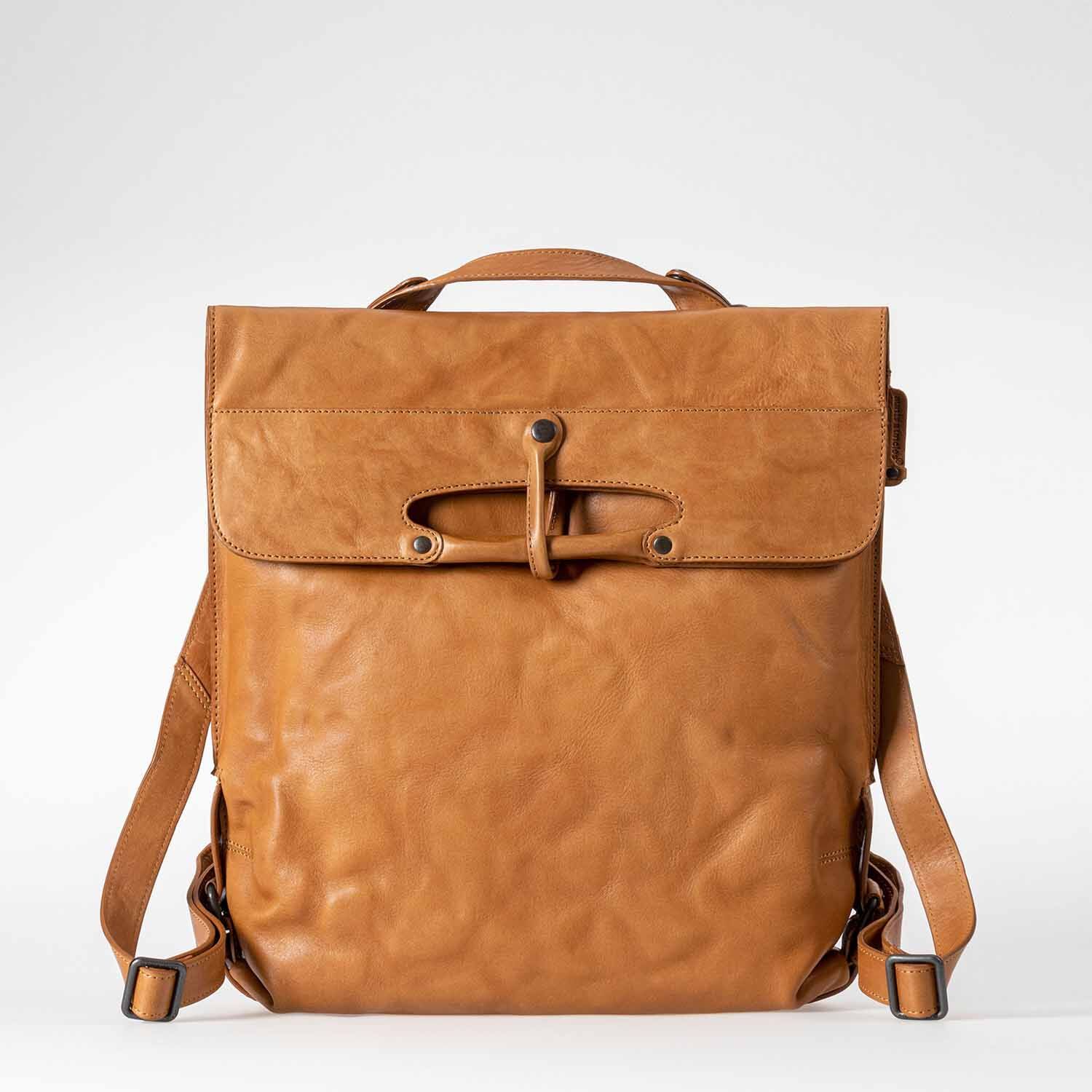 aunts & uncles Grandma's Luxury Club Mrs. Apple Strudel Multifunktional: Rucksack/Umhängetasche caramel