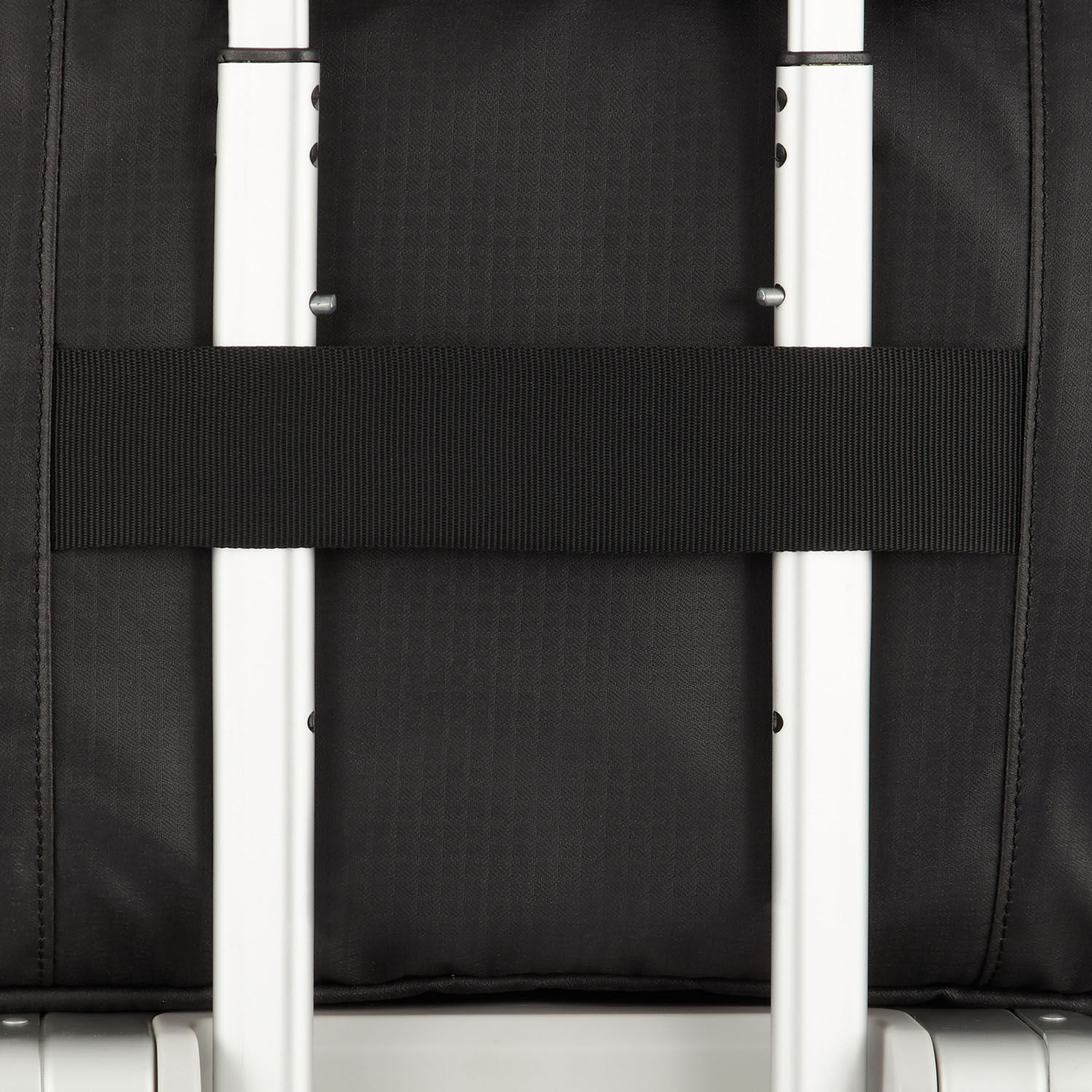 Piquadro Spike Reisetasche aus rezykliertem Stoff schwarz