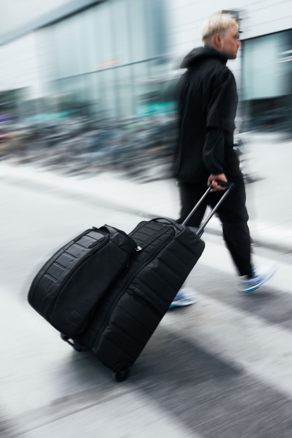 D_b_ Hugger Roller Bag 60L Moss Green D_b_ Hugger Roller Bag 60L Moss Green