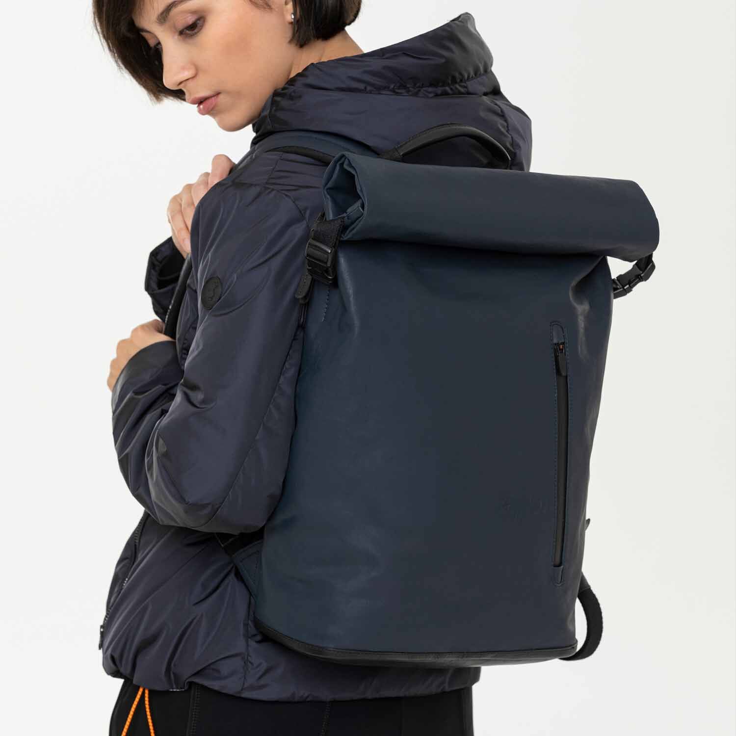 aunts & uncles Japan Tokio Rolltop Rucksack mit 13" Notebookfach