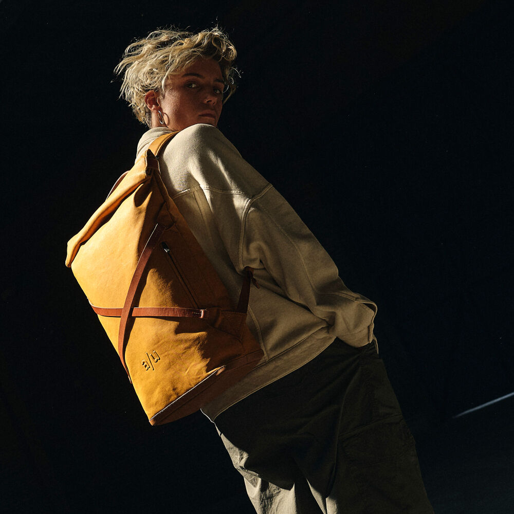 aunts & uncles Japan Osaka Rolltop Rucksack mit 15" Notebookfach butterscotch