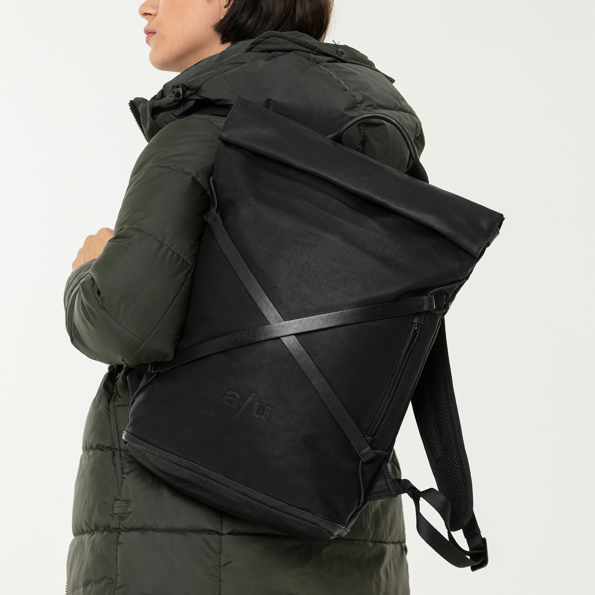 aunts & uncles Japan Osaka Rolltop Rucksack mit 15" Notebookfach black