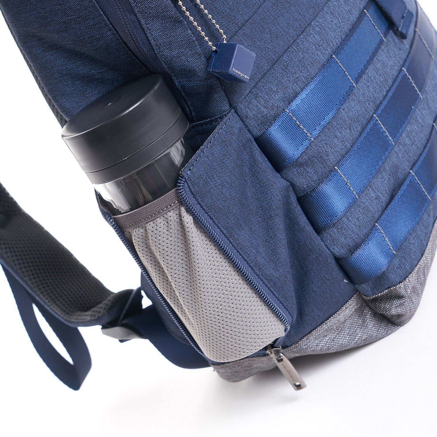 Hedgren Knock Out CASSIEL Rucksack mit Überschlag und Laptopfach 15" Falcon Grey