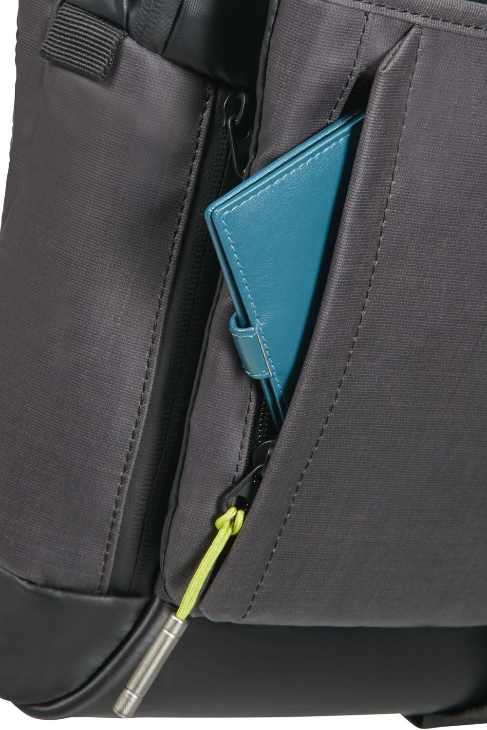 Samsonite 2WM Messenger 15,6" Black Samsonite 2WM Messenger 15,6" Black