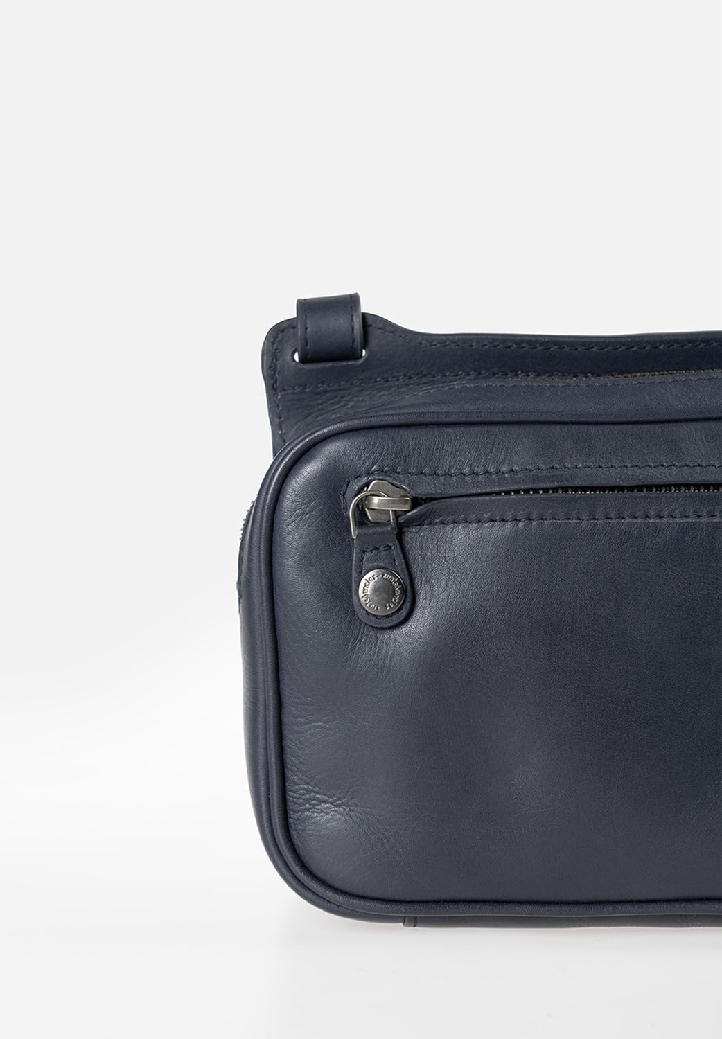 aunts & uncles Jamie´s Orchard AZALEA Umhängetasche midnight blue