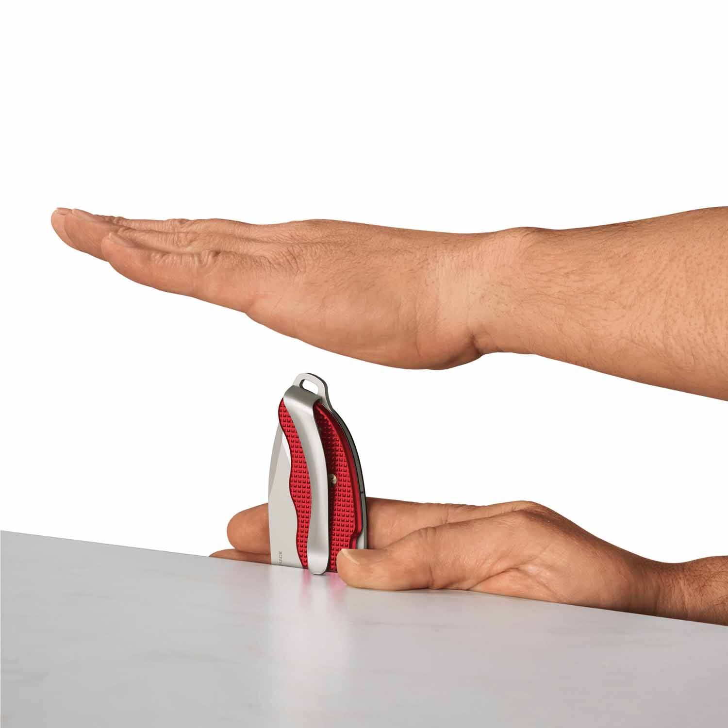 Victorinox Evoke Alox Grosses Taschemesser, Klappbares Messer blau/rot Victorinox Evoke Alox Grosses Taschemesser, Klappbares Messer blau/rot