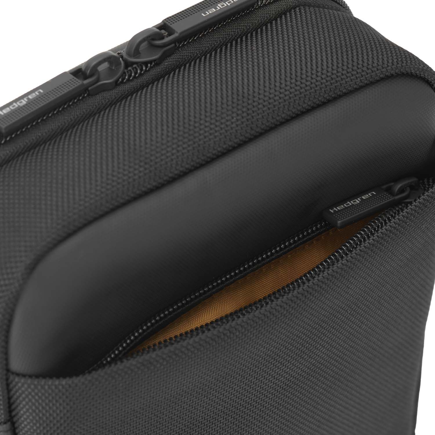 Hedgren Next APP Vertical Crossover Pouch, RFID, 7" Black Hedgren Next APP Vertical Crossover Pouch, RFID, 7" Black