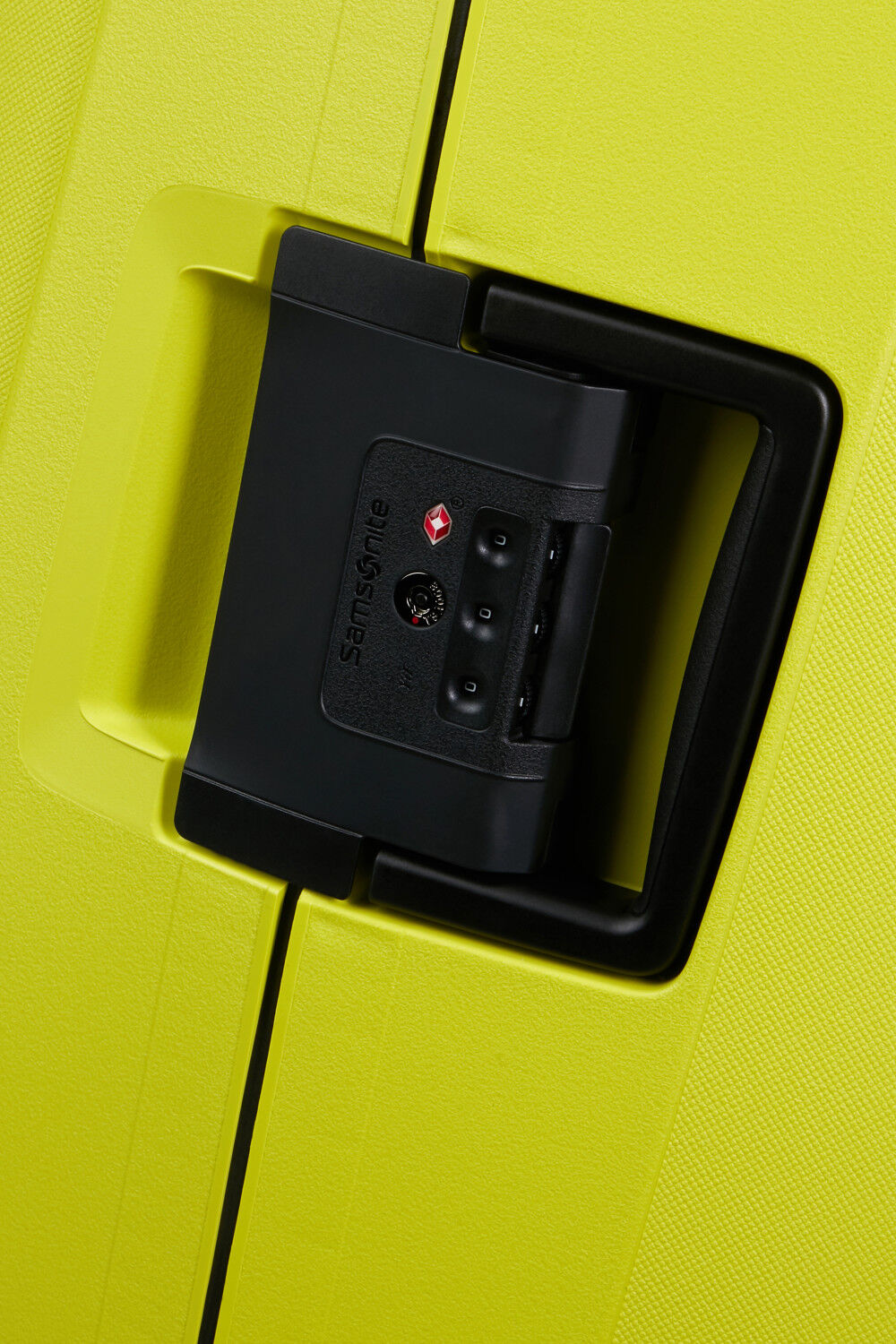 Samsonite Essens Trolley mit 4 Rollen 81cm + GRATIS HOTELGUTSCHEIN Lime