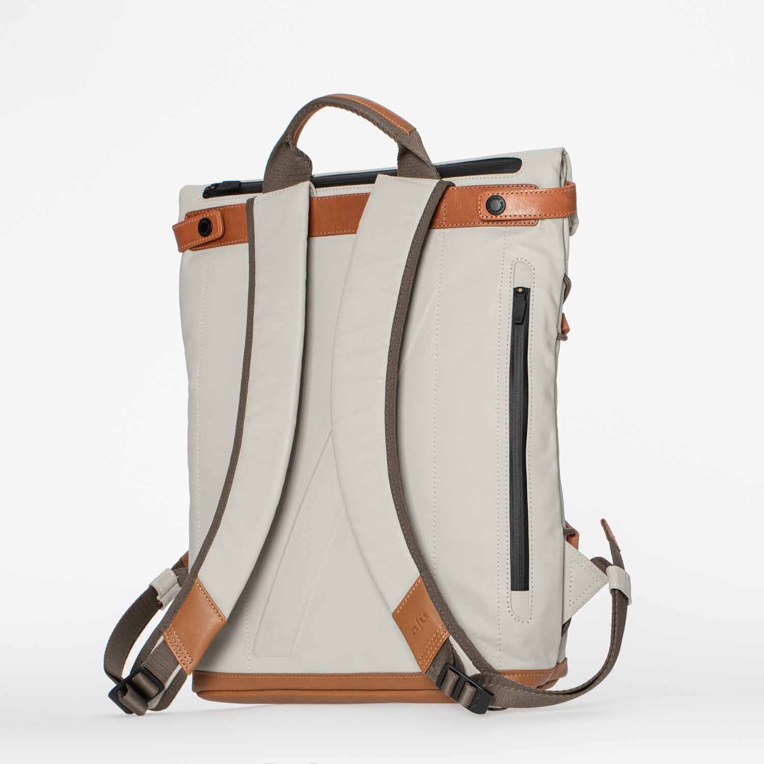 aunts & uncles Japan Yokohama Rolltop Rucksack mit 13" Notebookfach dust
