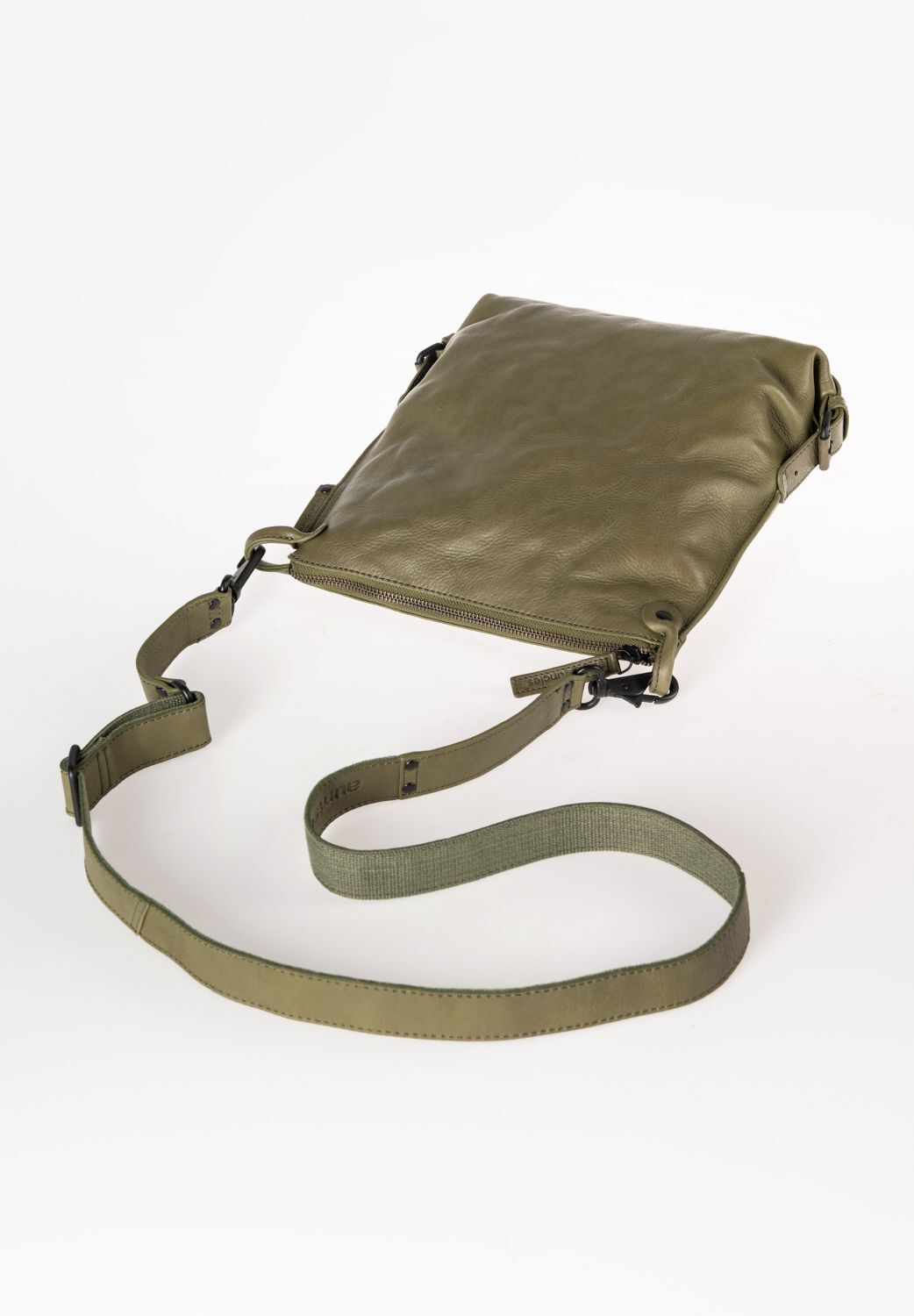 aunts & uncles Grandma's Luxury Club Mrs. Raisin Cookie Umhängetasche olive branch