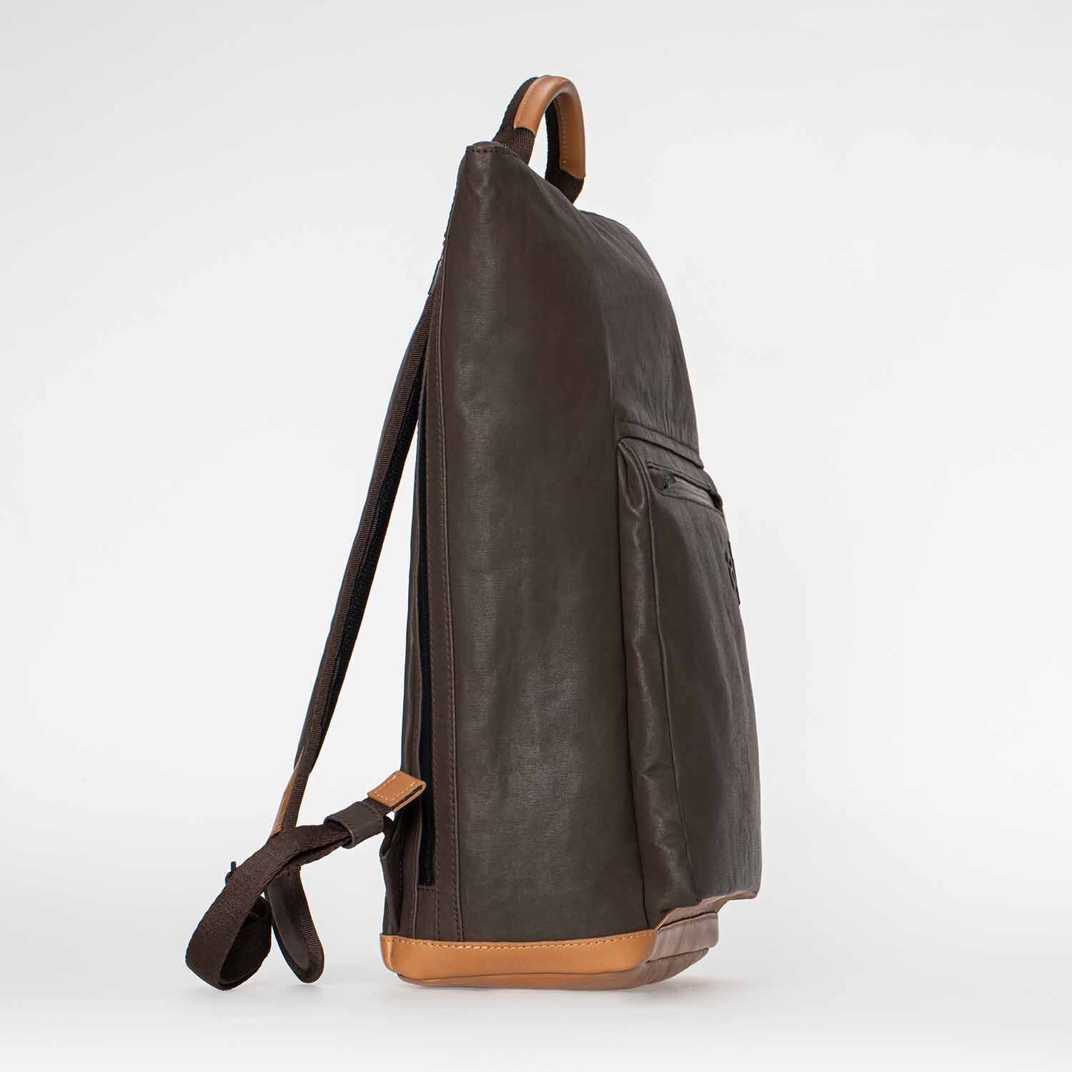 aunts & uncles Japan Okayama Rucksack mit 13" Notebookfach bitter chocolate