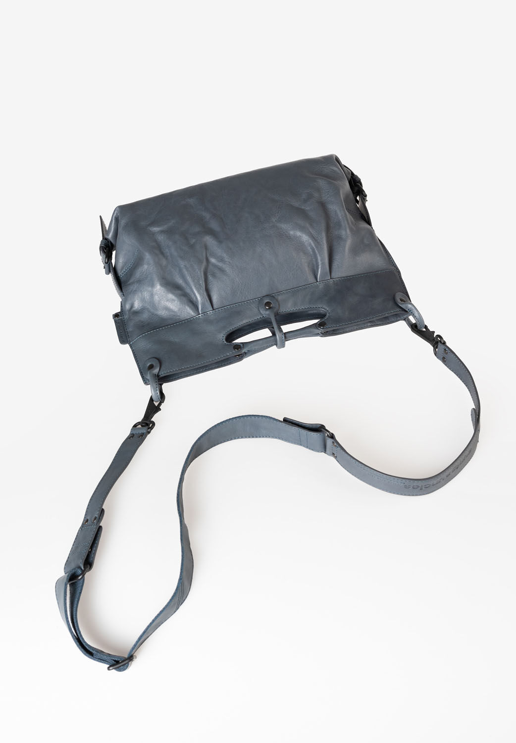 aunts & uncles Grandma's Luxury Club Mrs. Muffin Umhängetasche wind