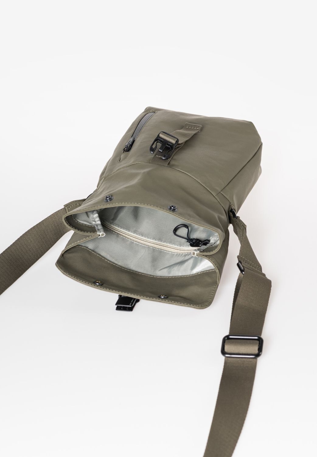 aunts & uncles Japan RE Yodo Umhängetasche Rolltop fallen rock