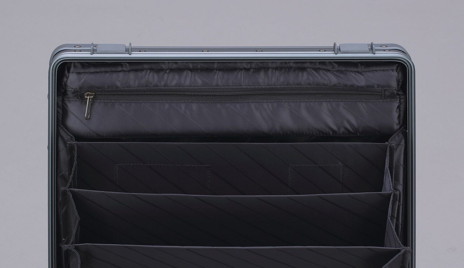 Aleon Business Case Deluxe 4-Rollen 17" Onyx -Schwarz