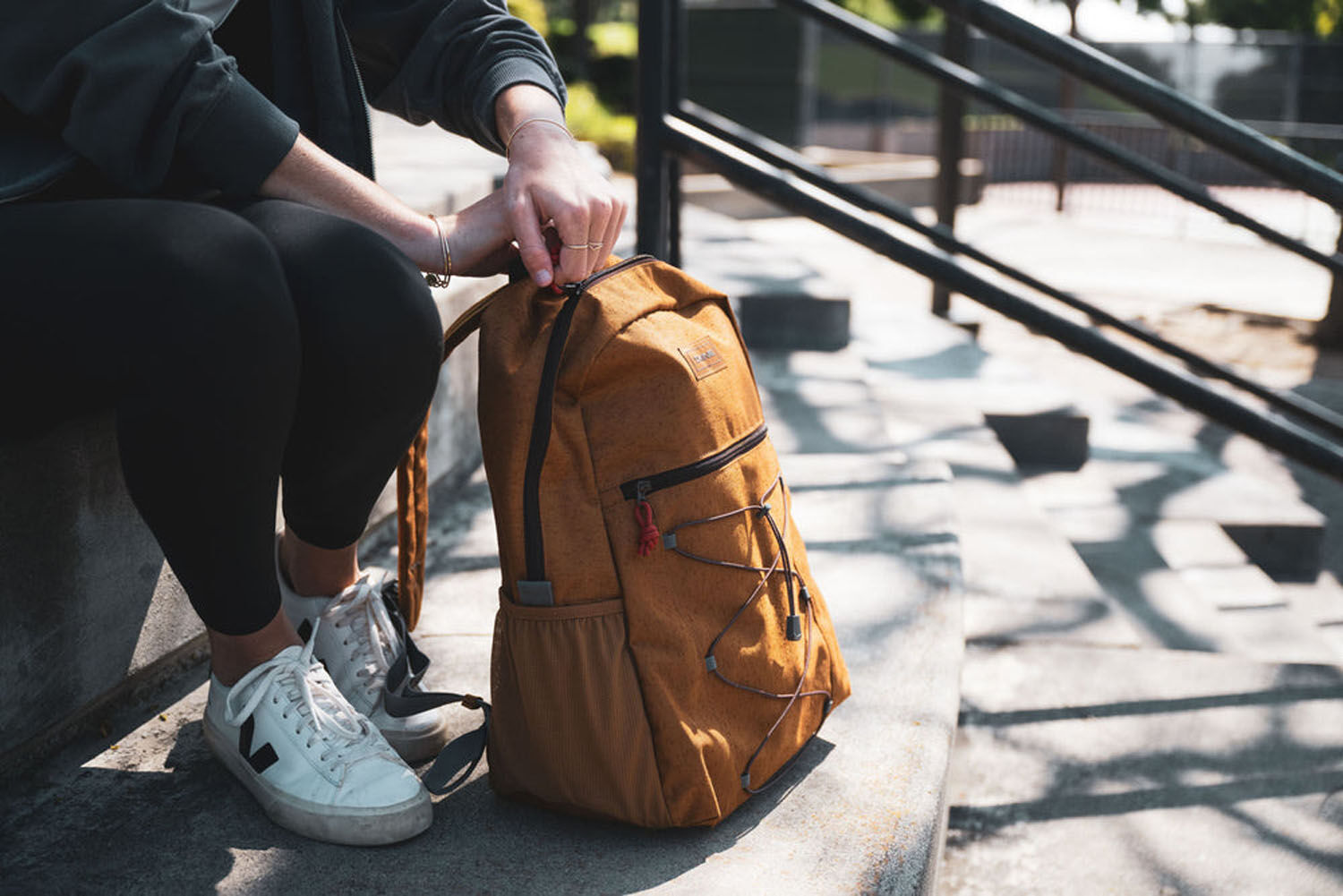 Dakine Tardy Slip Backpack 25L Rubber