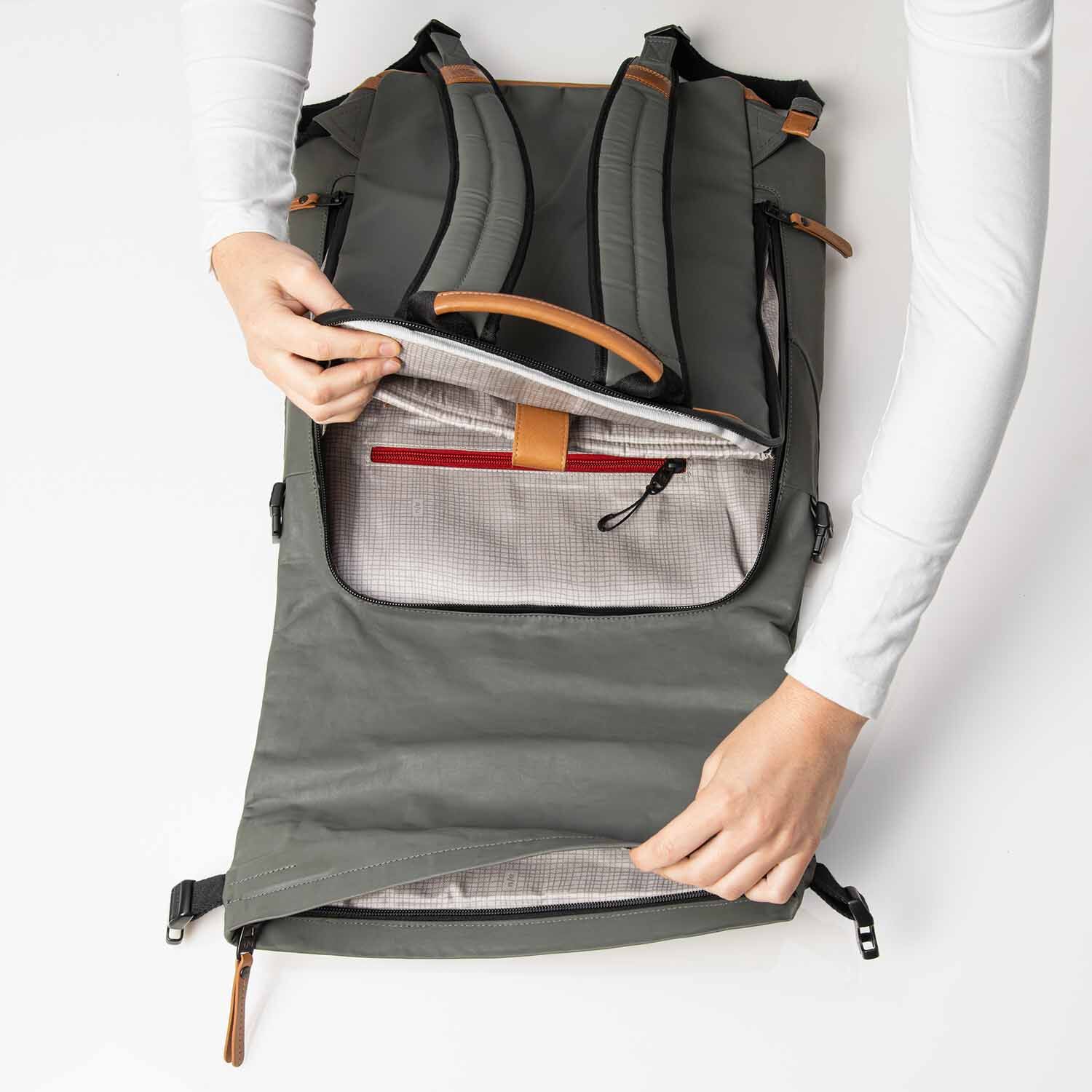 aunts & uncles Japan Fukui Rolltop Rucksack mit 15" Notebookfach gravity grey