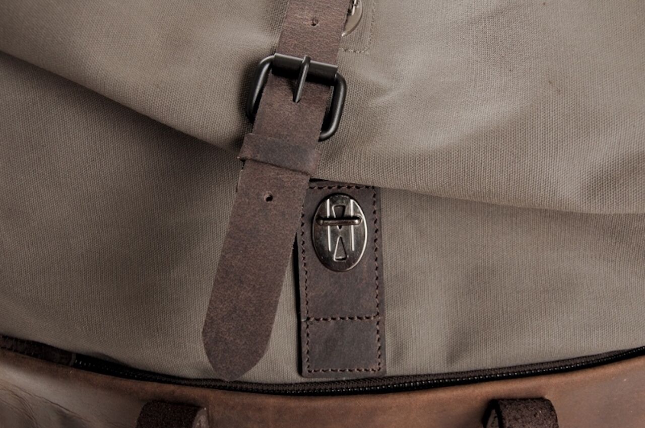 Harold's Twister Kuriertasche L mit Laptopfach 16" natur Harold's Twister Kuriertasche L mit Laptopfach 16" natur