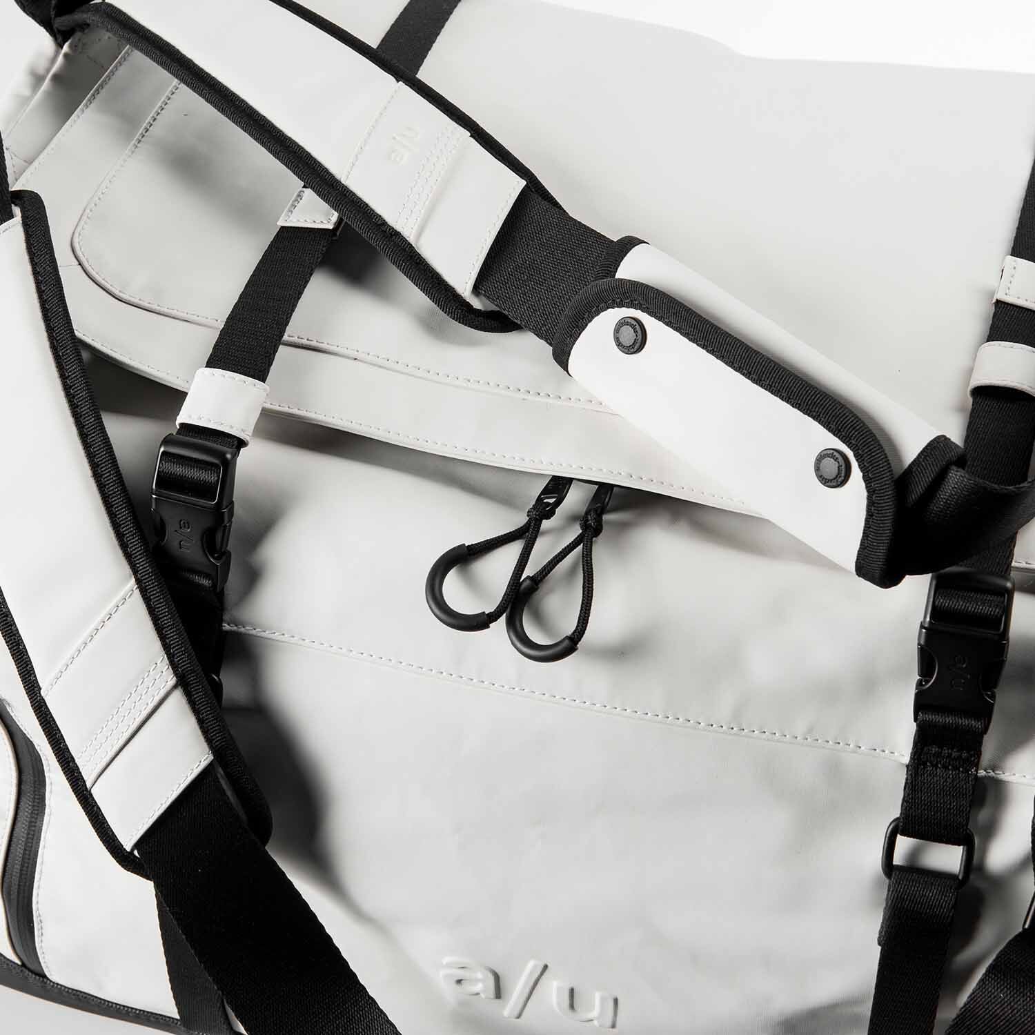 aunts & uncles Japan Nishi Kashiwa Reisetasche/Rucksack diffuse