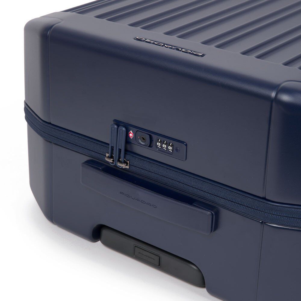 Piquadro PQ-Light Mittelgroßer Hartschalentrolley 4-Rollen matt blue
