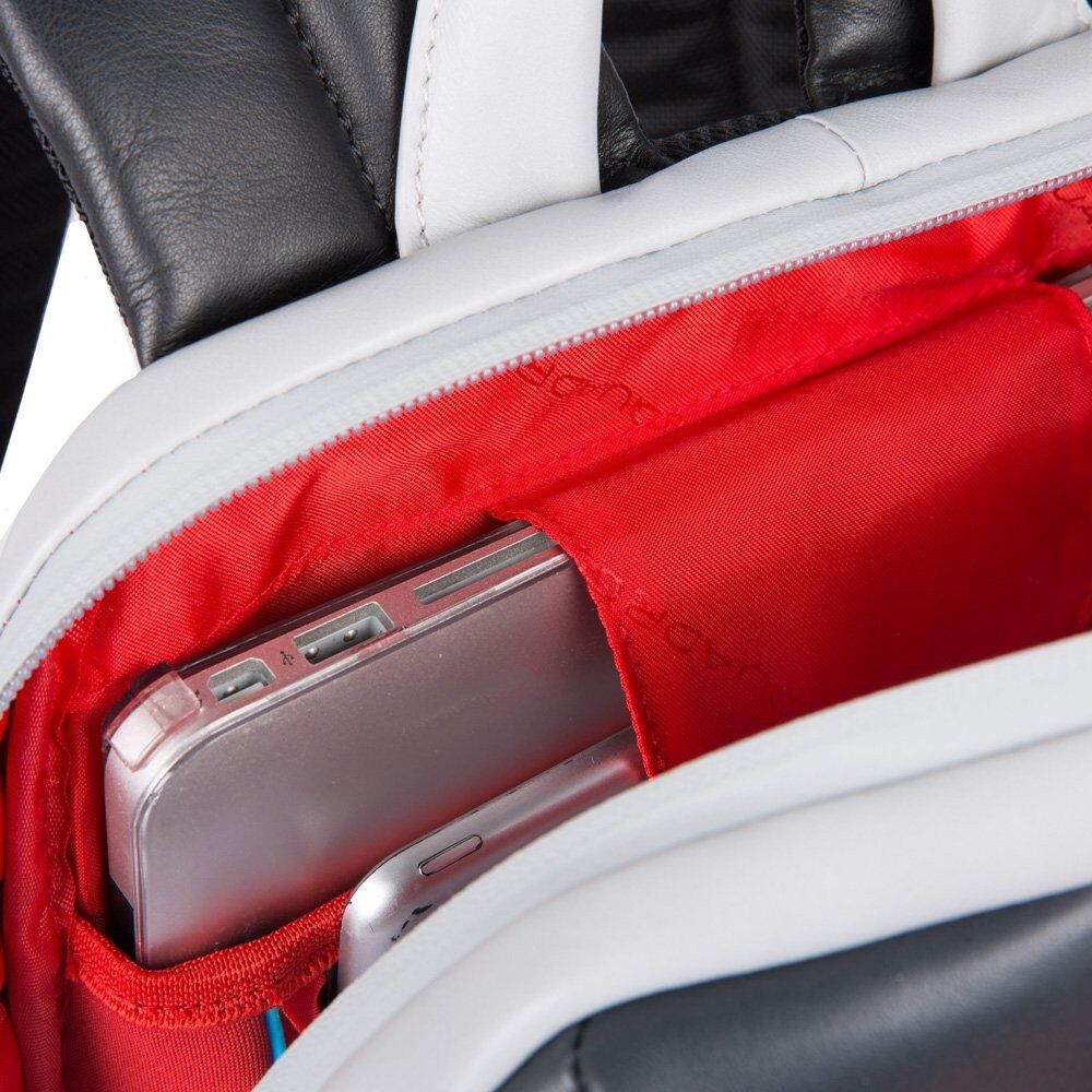 Piquadro Urban Laptoprucksack mit iPad®-Fach, LED-Licht Grau/Schwarz Piquadro Urban Laptoprucksack mit iPad®-Fach, LED-Licht Grau/Schwarz