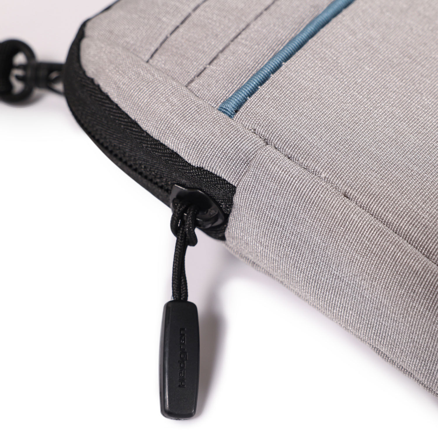 Hedgren Lineo LINEAR Slim-Crossover-Tasche Silver