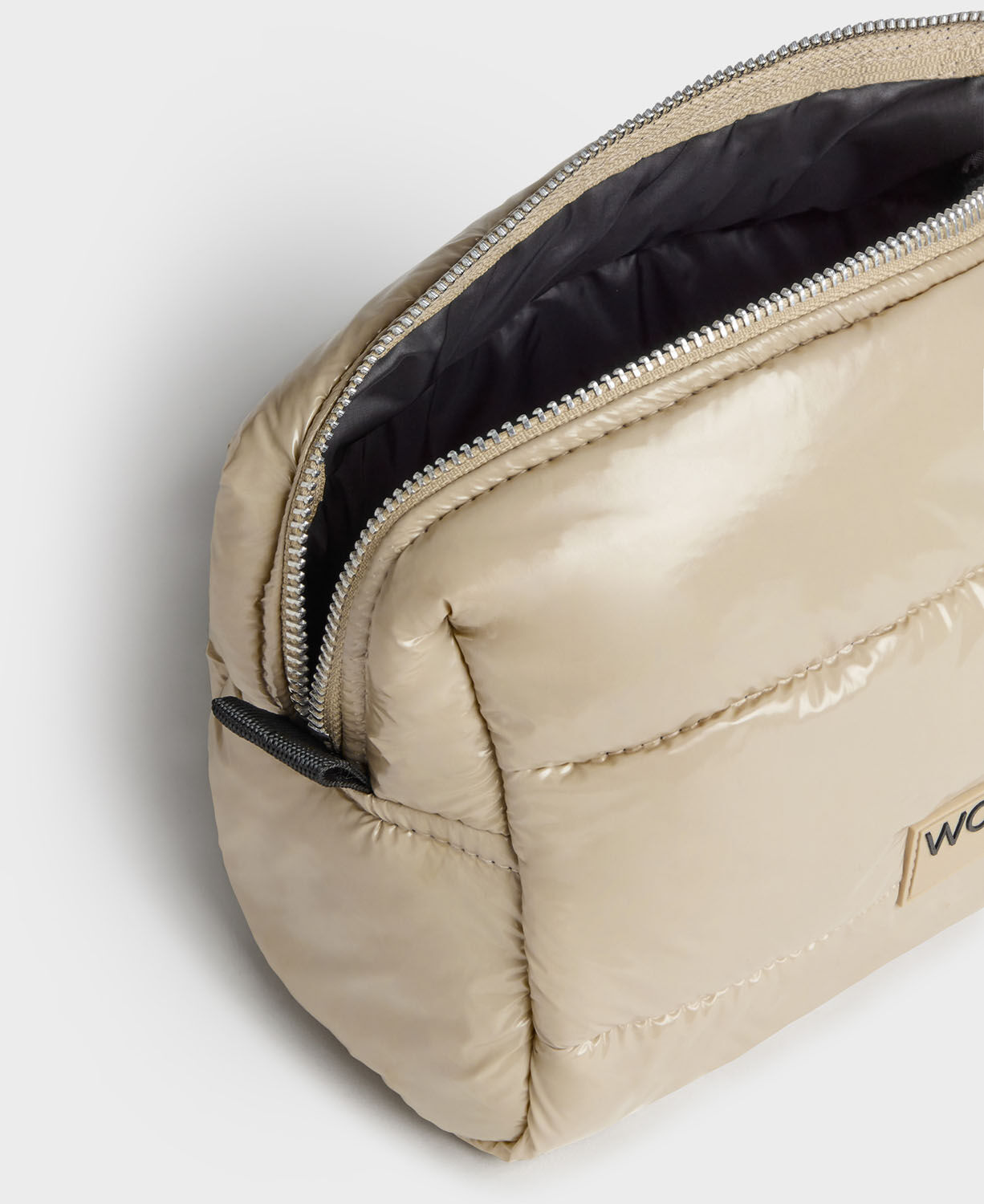 Wouf Quilted Collection Toiletry Bag Glossy Air