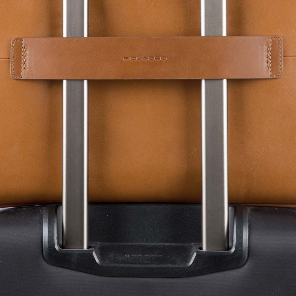 Piquadro Cube Kleiner Laptoprucksack mit iPad®10,5’’/9,7”-Fach lohfarben