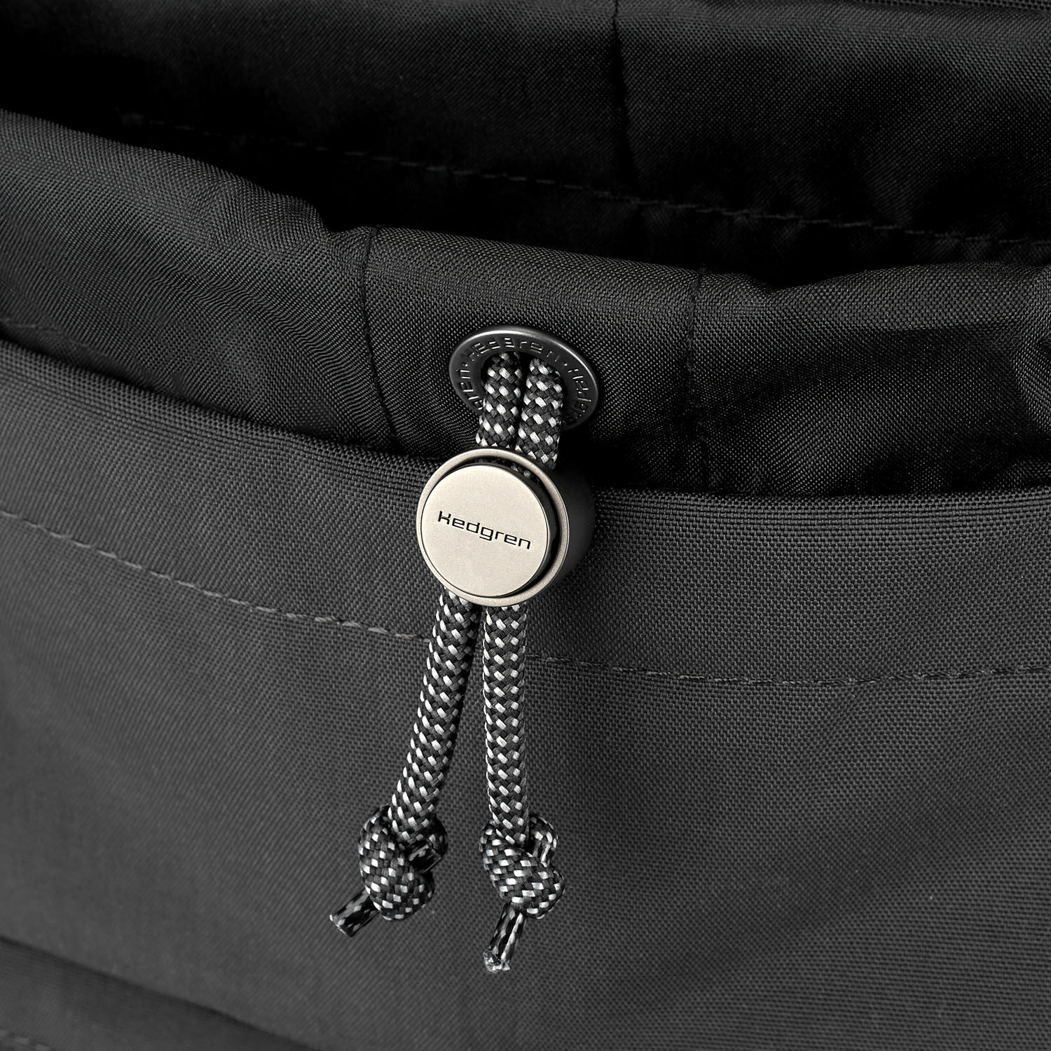 Hedgren Great American Heritage CANYON Square Backpack RFID 15,6" Black Storm