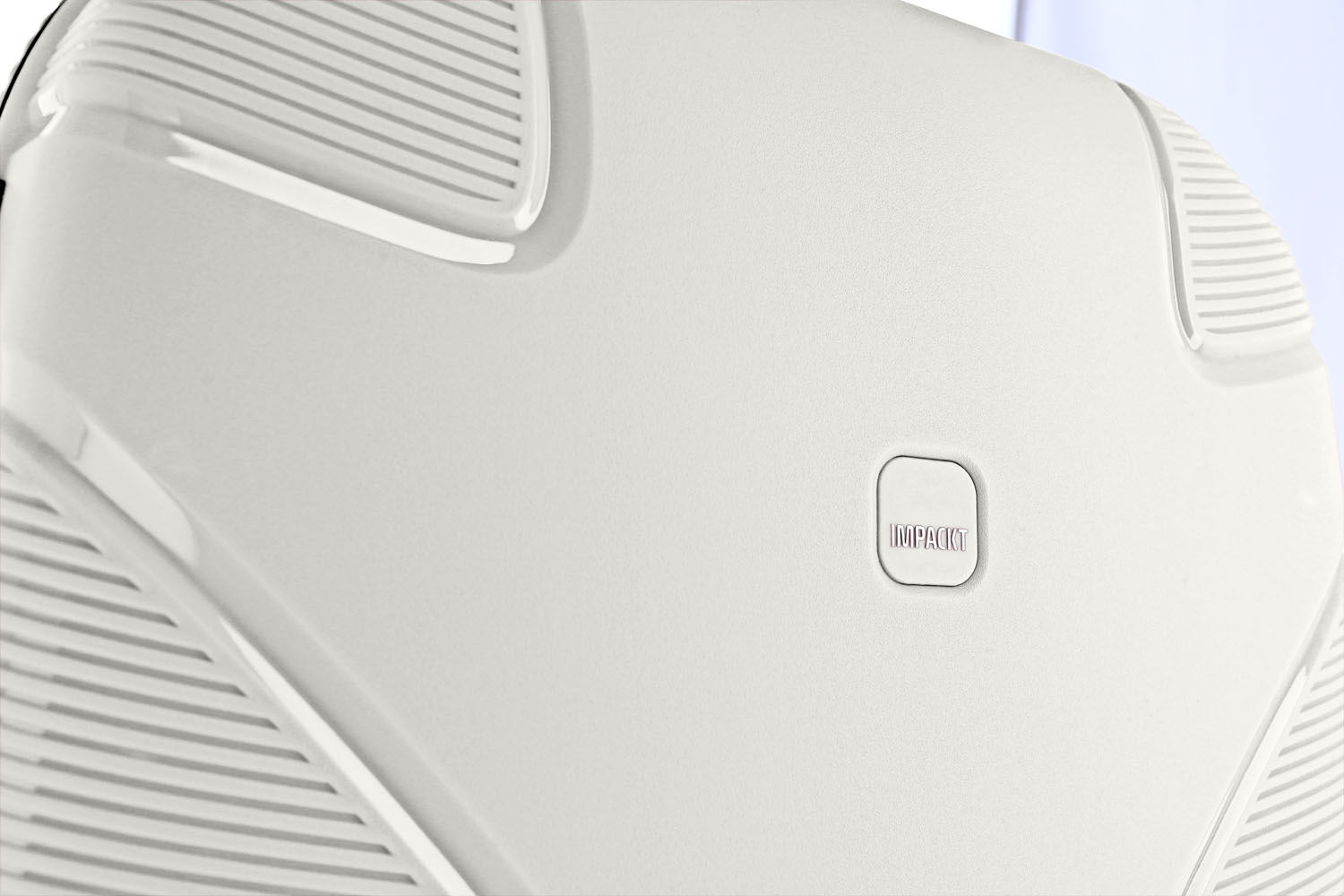 IMPACKT IP1 Koffer M, 4-Rollen Polar white IMPACKT IP1 Koffer M, 4-Rollen Polar white