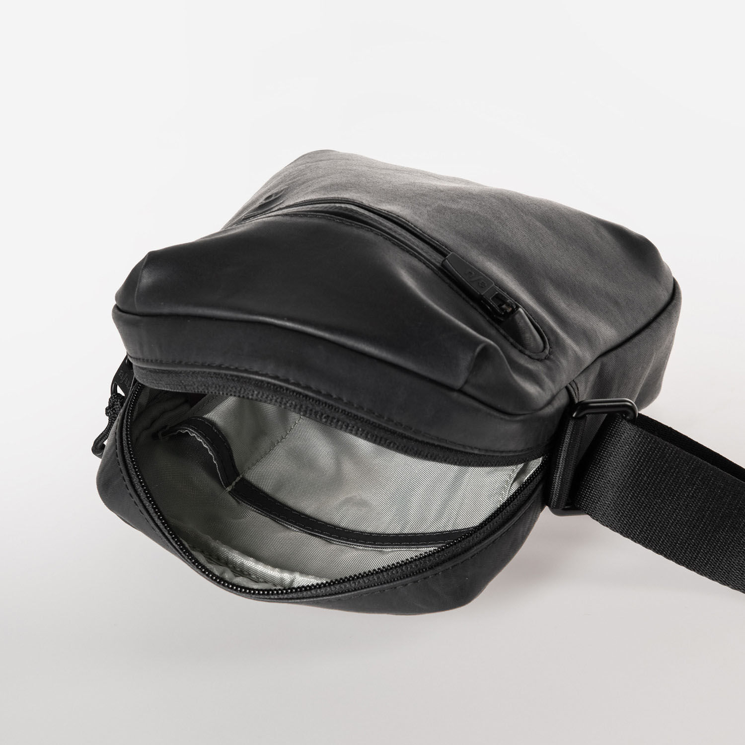 aunts & uncles Japan RE Onga Black