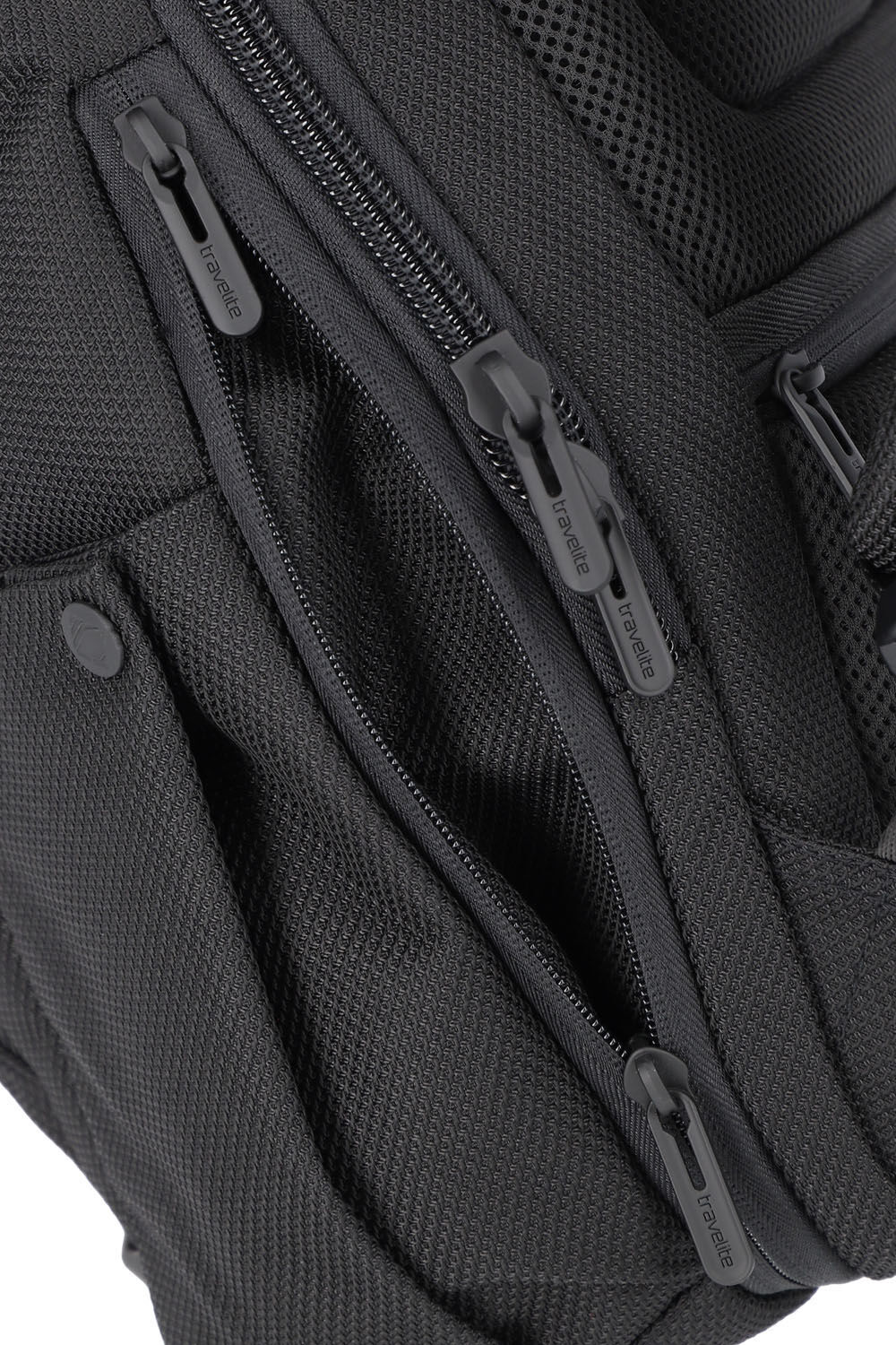 Travelite Meet Laptop-Rucksack für 15,6", erweiterbar Schwarz