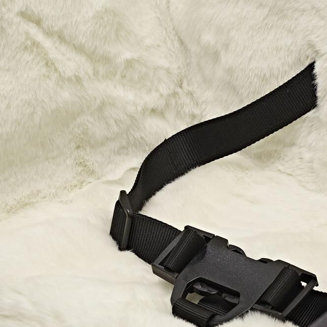Veer Accessoires Veganer Lammfell-Sitzeinsatz weiss Veer Accessoires Veganer Lammfell-Sitzeinsatz weiss
