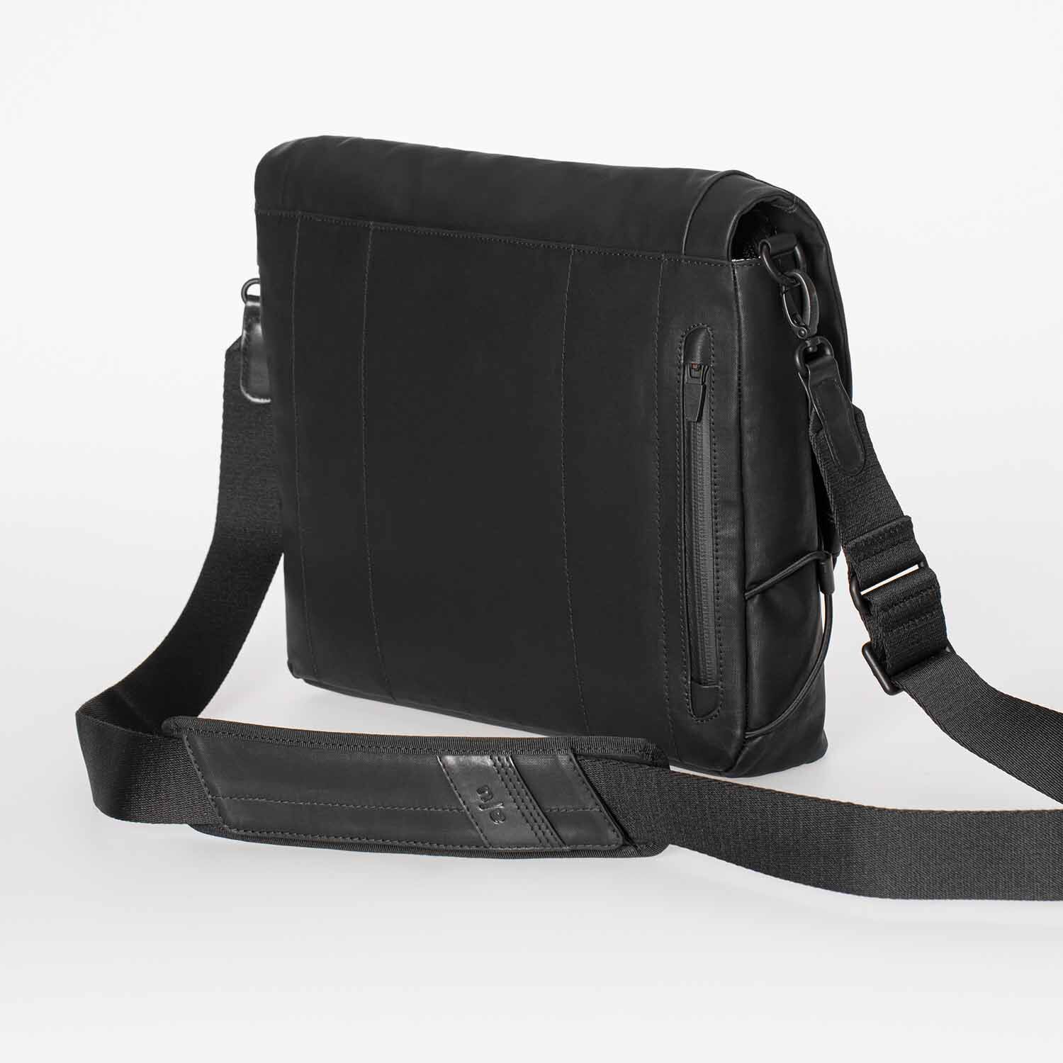 aunts & uncles Japan Matsumoto Messenger Bag black aunts & uncles Japan Matsumoto Messenger Bag black