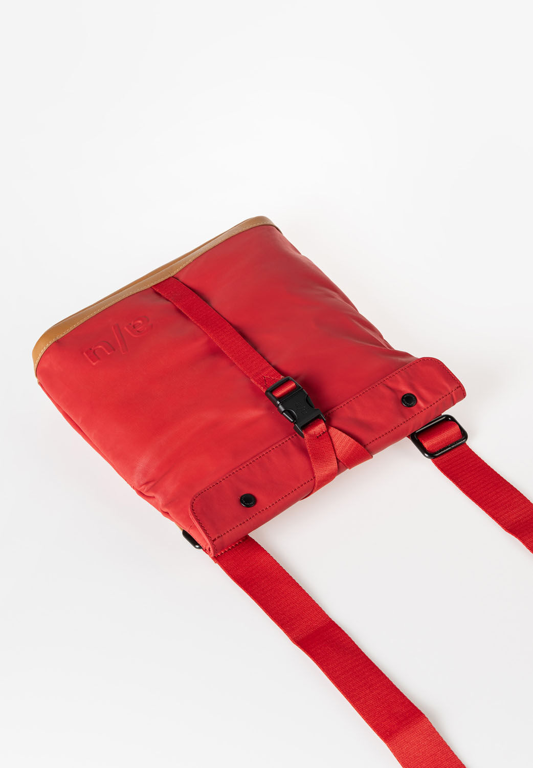 aunts & uncles Japan Yao Rolltop-Umhängetasche goji berry