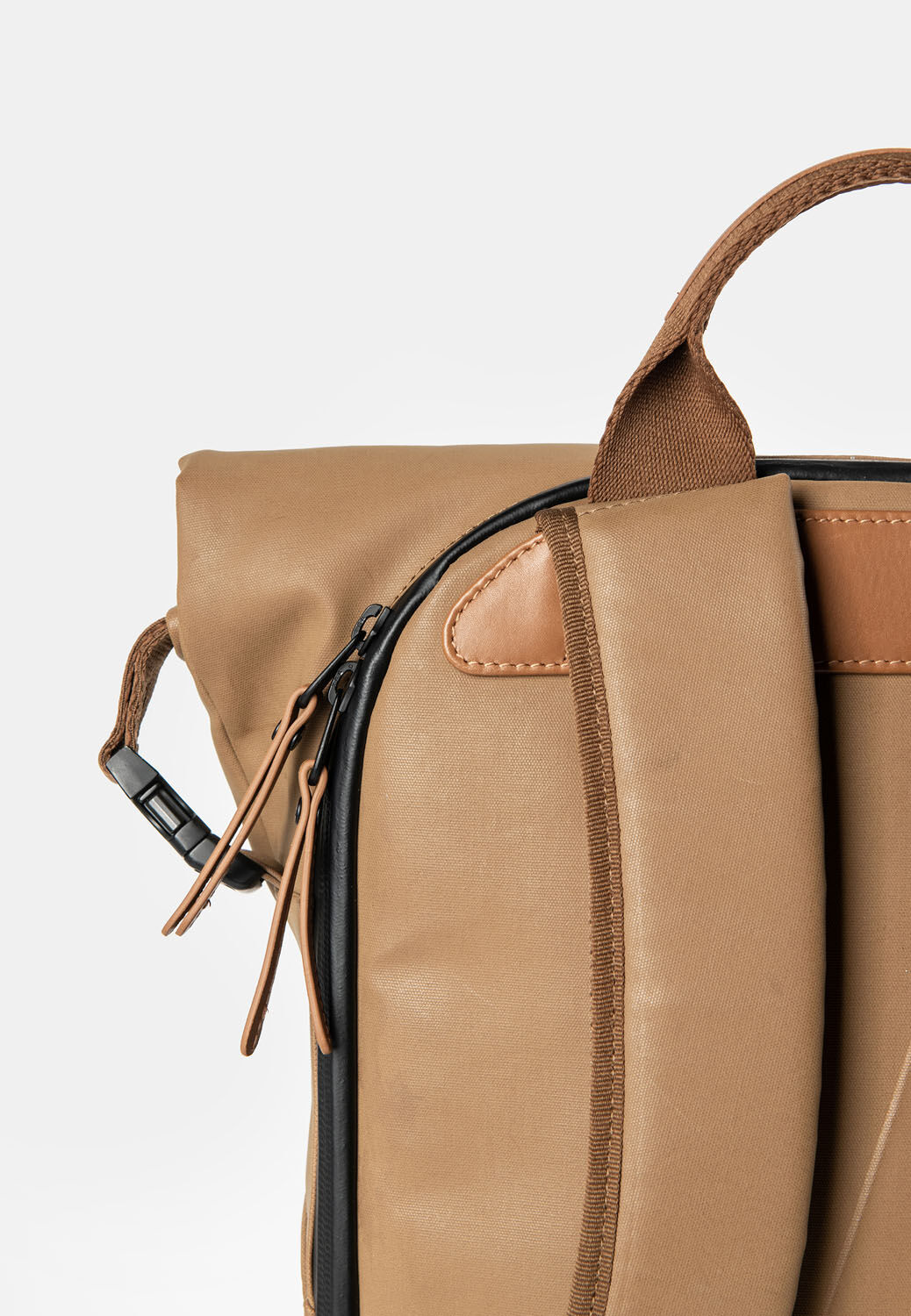 aunts & uncles Japan Tokio Rolltop Rucksack mit 13" Notebookfach tapir aunts & uncles Japan Tokio Rolltop Rucksack mit 13" Notebookfach tapir