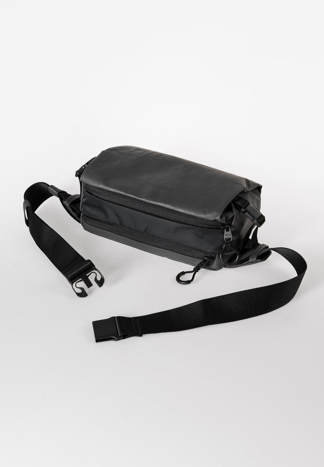 aunts & uncles Japan RE Ishikari Gürteltasche volcanic ash